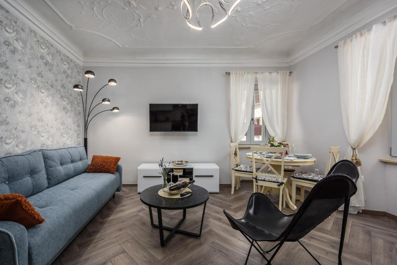 Premium Apartment Daka Porec Esterno foto