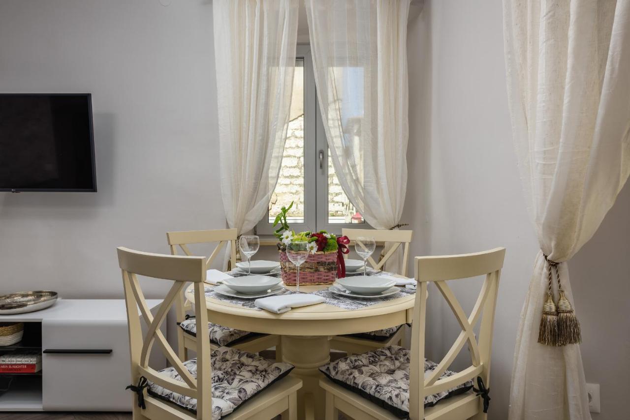 Premium Apartment Daka Porec Esterno foto