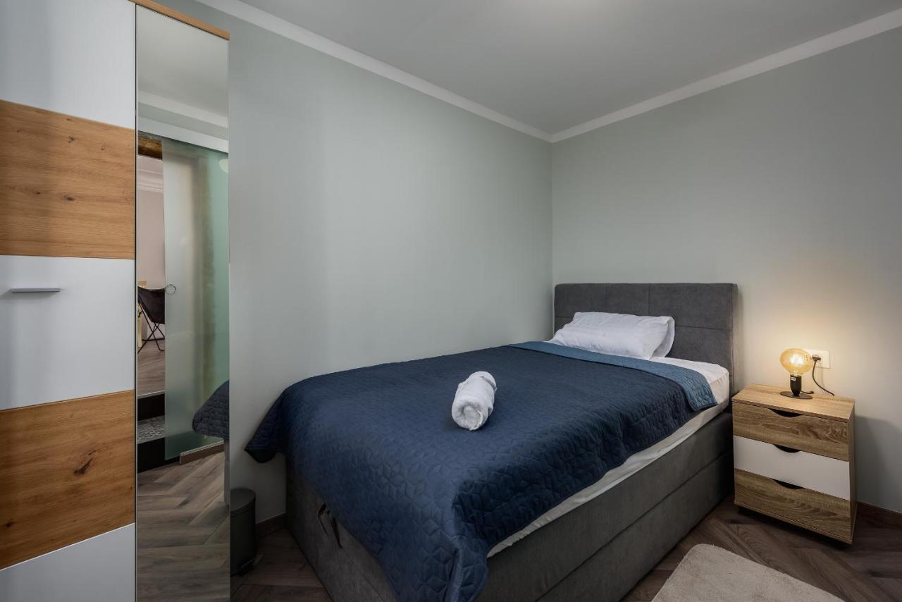 Premium Apartment Daka Porec Esterno foto