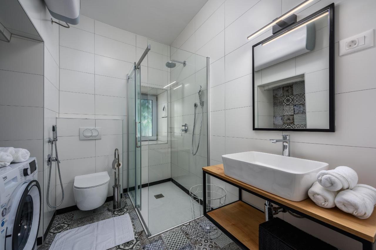 Premium Apartment Daka Porec Esterno foto